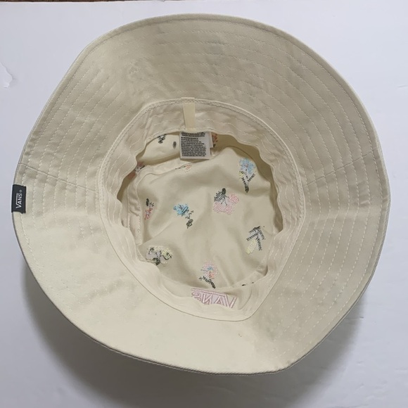 Vans Bucket Hat Micro Floral Embroidered Beige M/L NWT - Picture 5 of 7